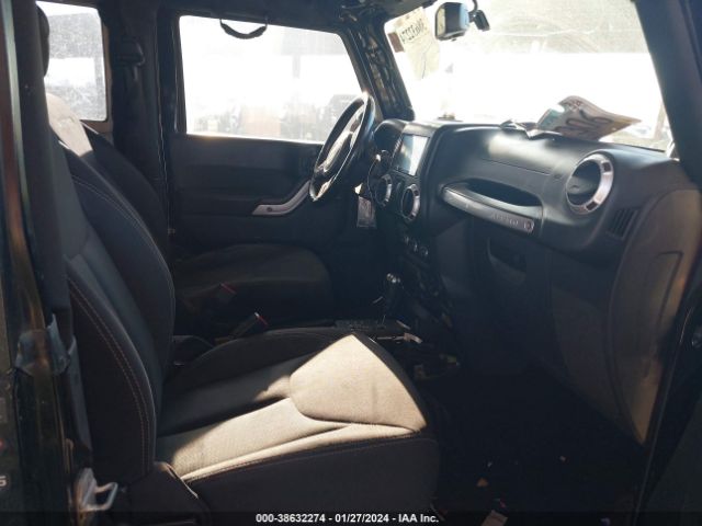 Photo 4 VIN: 1C4BJWCG1EL102270 - JEEP WRANGLER 