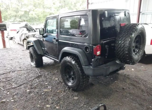 Photo 2 VIN: 1C4BJWCG2CL164337 - JEEP WRANGLER 