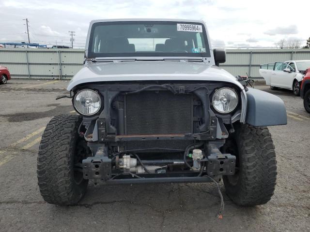 Photo 4 VIN: 1C4BJWCG2GL141386 - JEEP WRANGLER R 