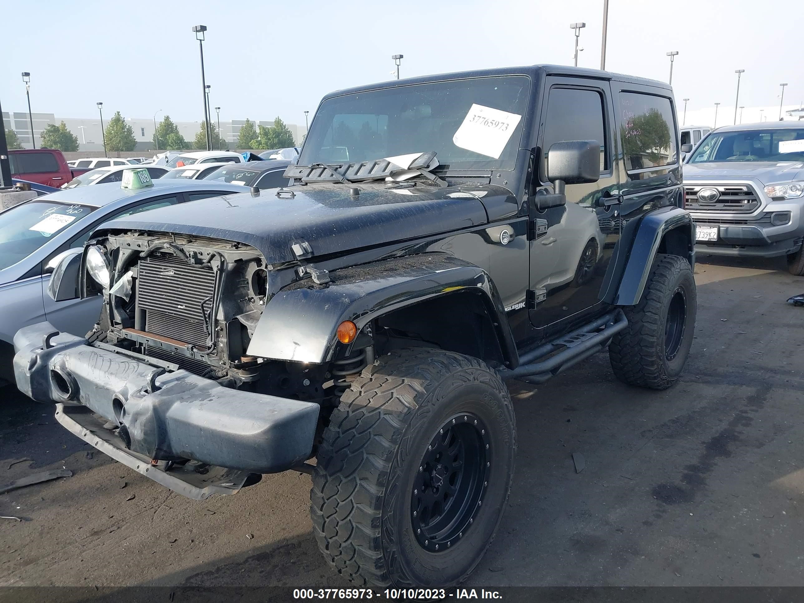 Photo 1 VIN: 1C4BJWCG3JL816928 - JEEP WRANGLER 