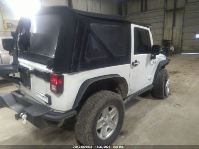 Photo 3 VIN: 1C4BJWCG4DL694228 - JEEP WRANGLER 