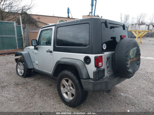 Photo 2 VIN: 1C4BJWCG6CL189211 - JEEP WRANGLER 