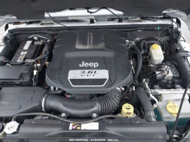 Photo 9 VIN: 1C4BJWCG6CL189211 - JEEP WRANGLER 