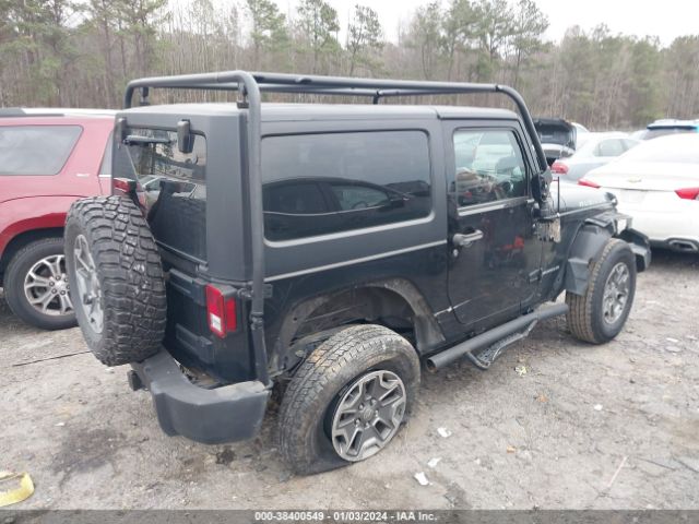 Photo 3 VIN: 1C4BJWCG7FL563099 - JEEP WRANGLER 