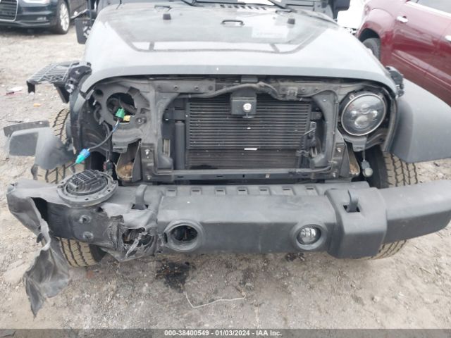 Photo 5 VIN: 1C4BJWCG7FL563099 - JEEP WRANGLER 