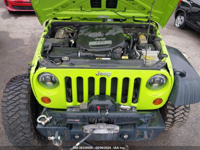 Photo 9 VIN: 1C4BJWCG8DL570480 - JEEP WRANGLER 