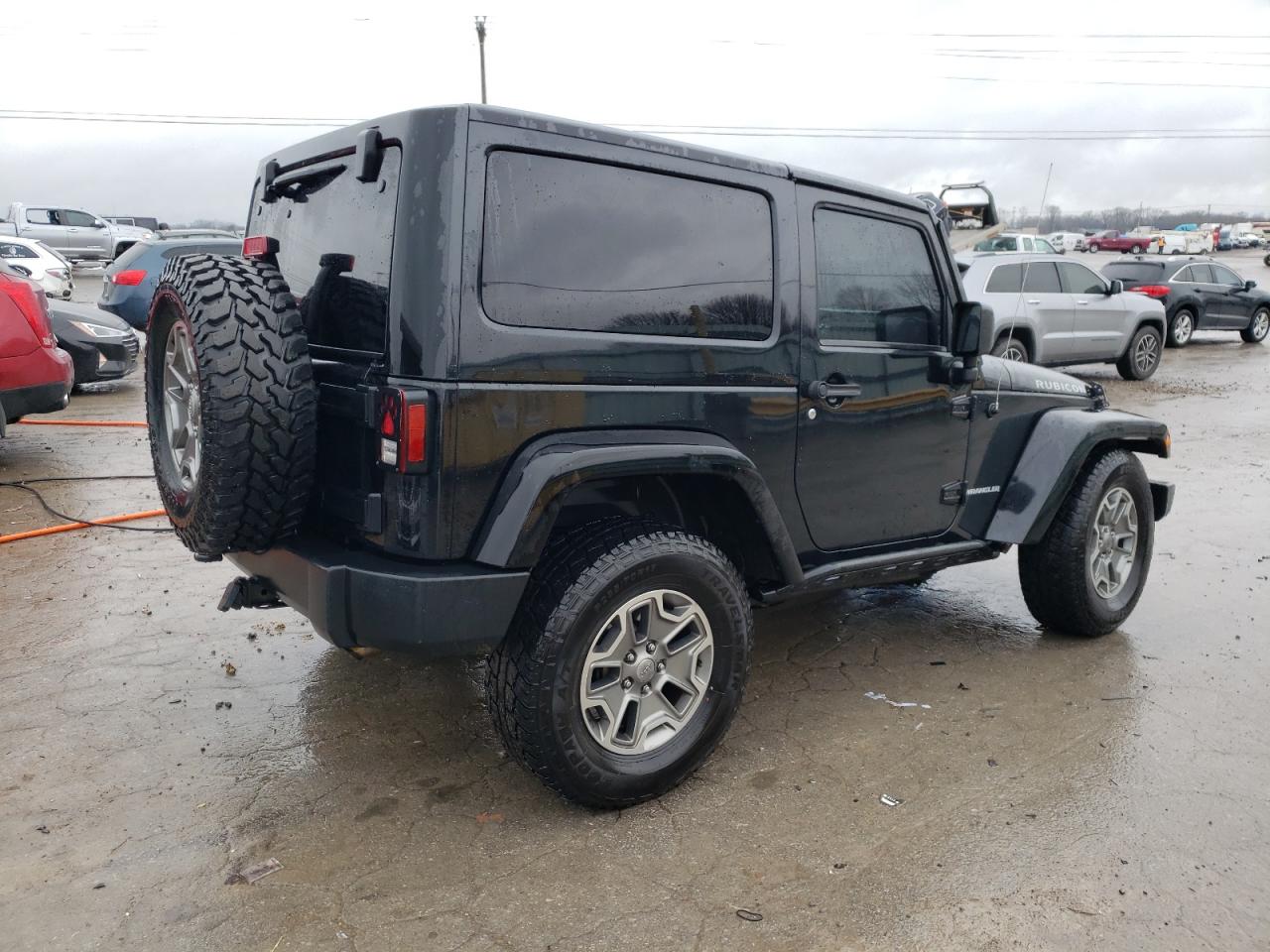 Photo 2 VIN: 1C4BJWCG8DL611755 - JEEP WRANGLER 