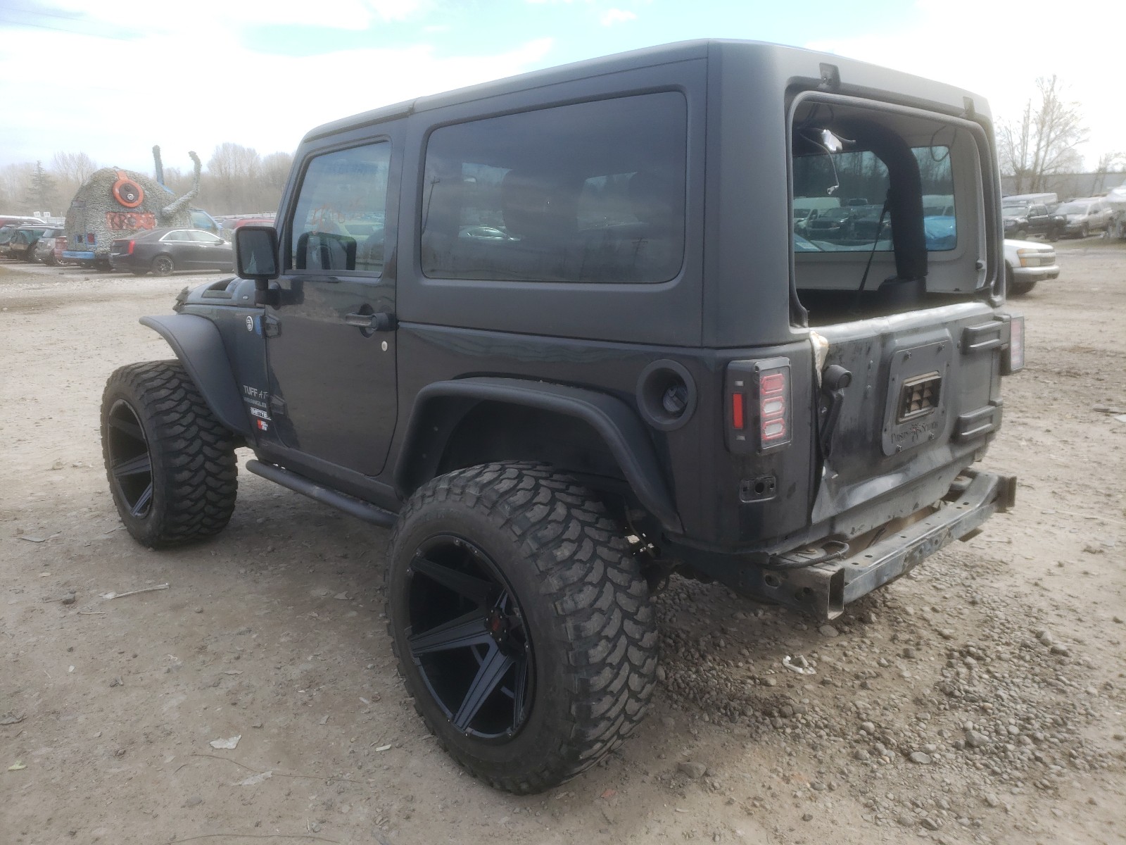 Photo 2 VIN: 1C4BJWCG8EL144077 - JEEP WRANGLER R 