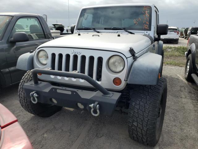 Photo 4 VIN: 1C4BJWDG0CL135031 - JEEP WRANGLER U 