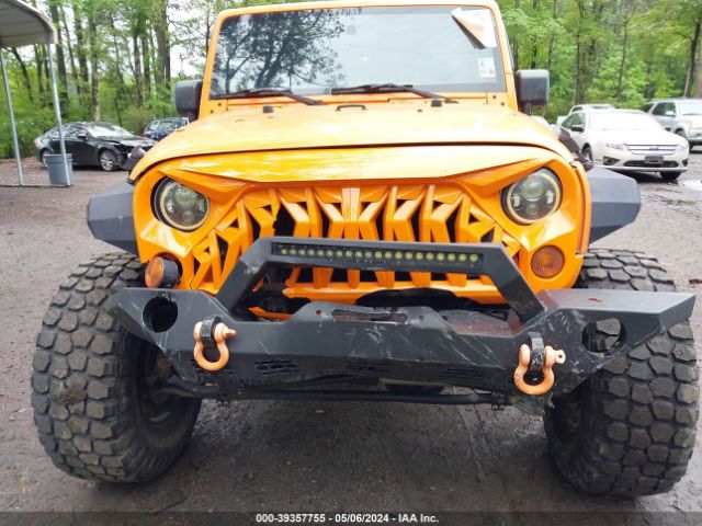 Photo 5 VIN: 1C4BJWDG0CL167235 - JEEP WRANGLER UNLIMITED 