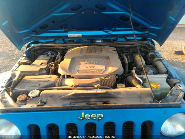 Photo 9 VIN: 1C4BJWDG0FL509058 - JEEP WRANGLER UNLIMITED 