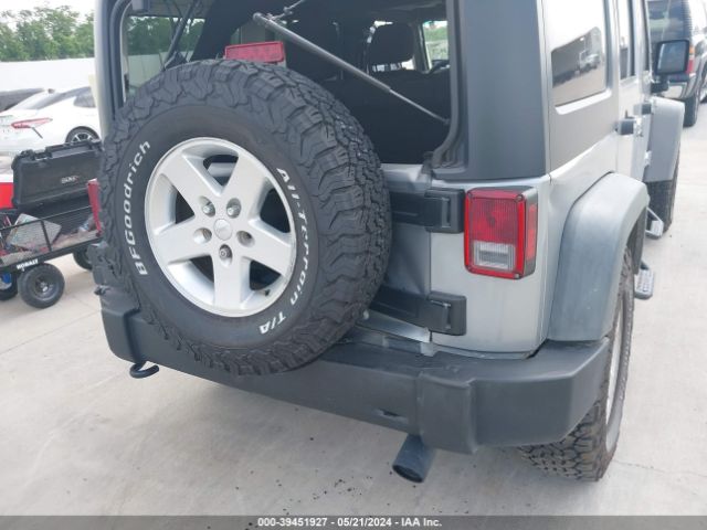 Photo 5 VIN: 1C4BJWDG0FL520724 - JEEP WRANGLER UNLIMITED 