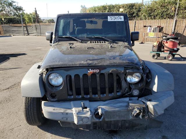 Photo 4 VIN: 1C4BJWDG0FL611153 - JEEP WRANGLER U 