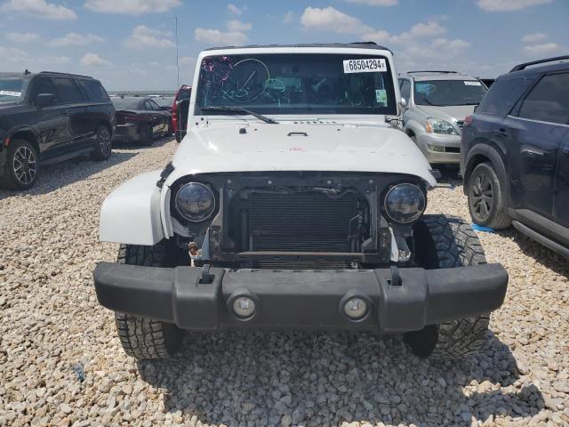 Photo 4 VIN: 1C4BJWDG0FL653757 - JEEP WRANGLER U 