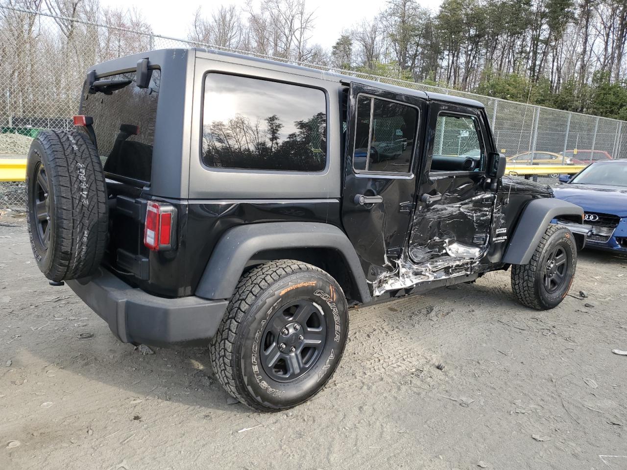 Photo 2 VIN: 1C4BJWDG0FL758783 - JEEP WRANGLER 