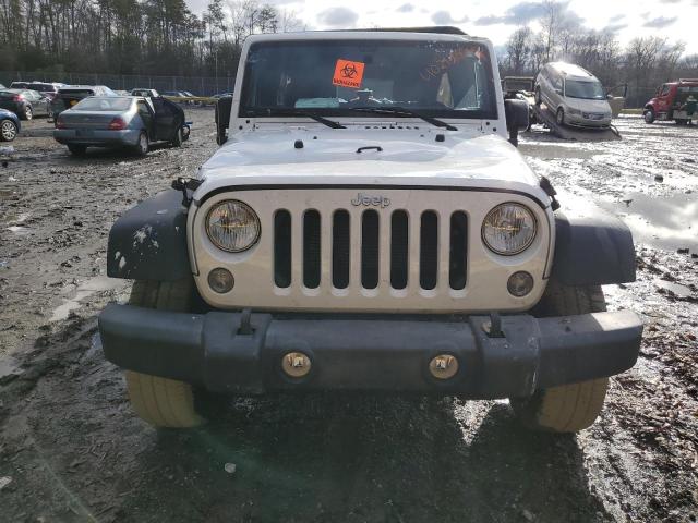 Photo 4 VIN: 1C4BJWDG0GL324364 - JEEP WRANGLER 