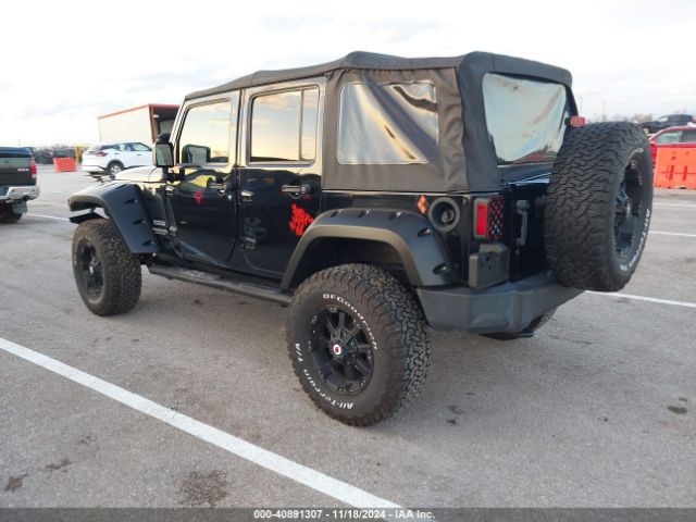 Photo 2 VIN: 1C4BJWDG0HL591313 - JEEP WRANGLER 