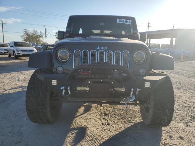 Photo 4 VIN: 1C4BJWDG0HL612984 - JEEP WRANGLER U 