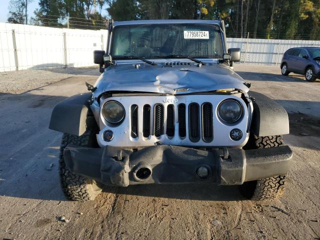 Photo 4 VIN: 1C4BJWDG0HL663787 - JEEP WRANGLER U 