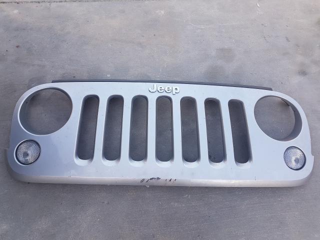 Photo 8 VIN: 1C4BJWDG0JL879497 - JEEP WRANGLER U 