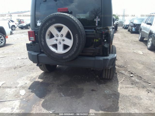 Photo 5 VIN: 1C4BJWDG0JL884571 - JEEP WRANGLER JK UNLIMITED 