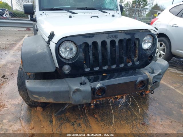 Photo 5 VIN: 1C4BJWDG0JL898387 - JEEP WRANGLER JK UNLIMITED 