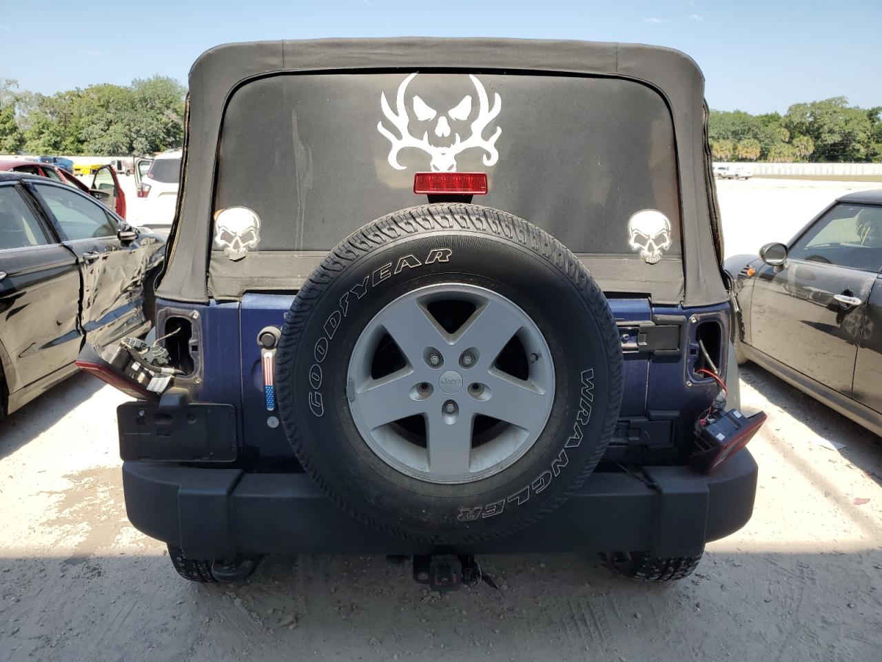 Photo 5 VIN: 1C4BJWDG1DL535021 - JEEP WRANGLER 