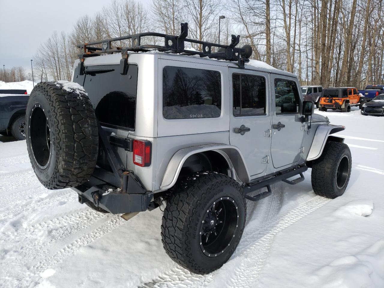 Photo 2 VIN: 1C4BJWDG1DL626080 - JEEP WRANGLER 