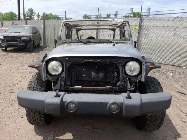 Photo 4 VIN: 1C4BJWDG1DL677403 - JEEP WRANGLER U 