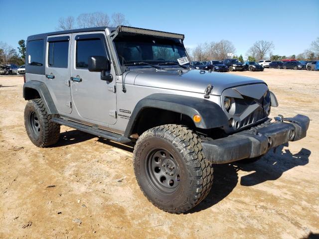 Photo 3 VIN: 1C4BJWDG1DL699353 - JEEP WRANGLER U 