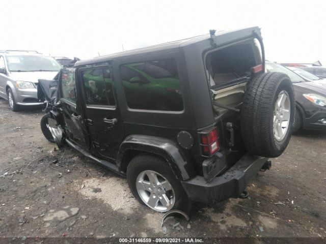 Photo 2 VIN: 1C4BJWDG1EL196052 - JEEP WRANGLER UNLIMITED 