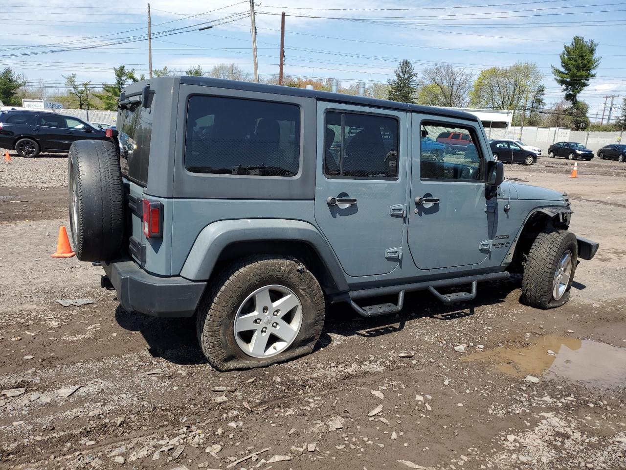 Photo 2 VIN: 1C4BJWDG1EL308087 - JEEP WRANGLER 