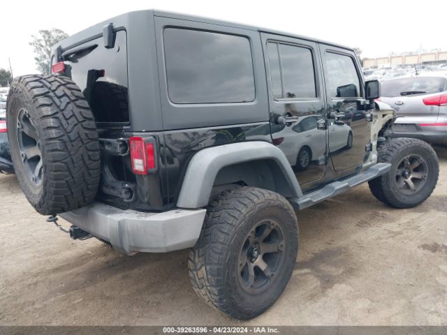 Photo 3 VIN: 1C4BJWDG1FL749932 - JEEP WRANGLER UNLIMITED 