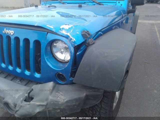 Photo 5 VIN: 1C4BJWDG1GL301367 - JEEP WRANGLER UNLIMITED 