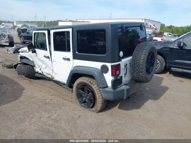 Photo 2 VIN: 1C4BJWDG1HL633858 - JEEP WRANGLER 