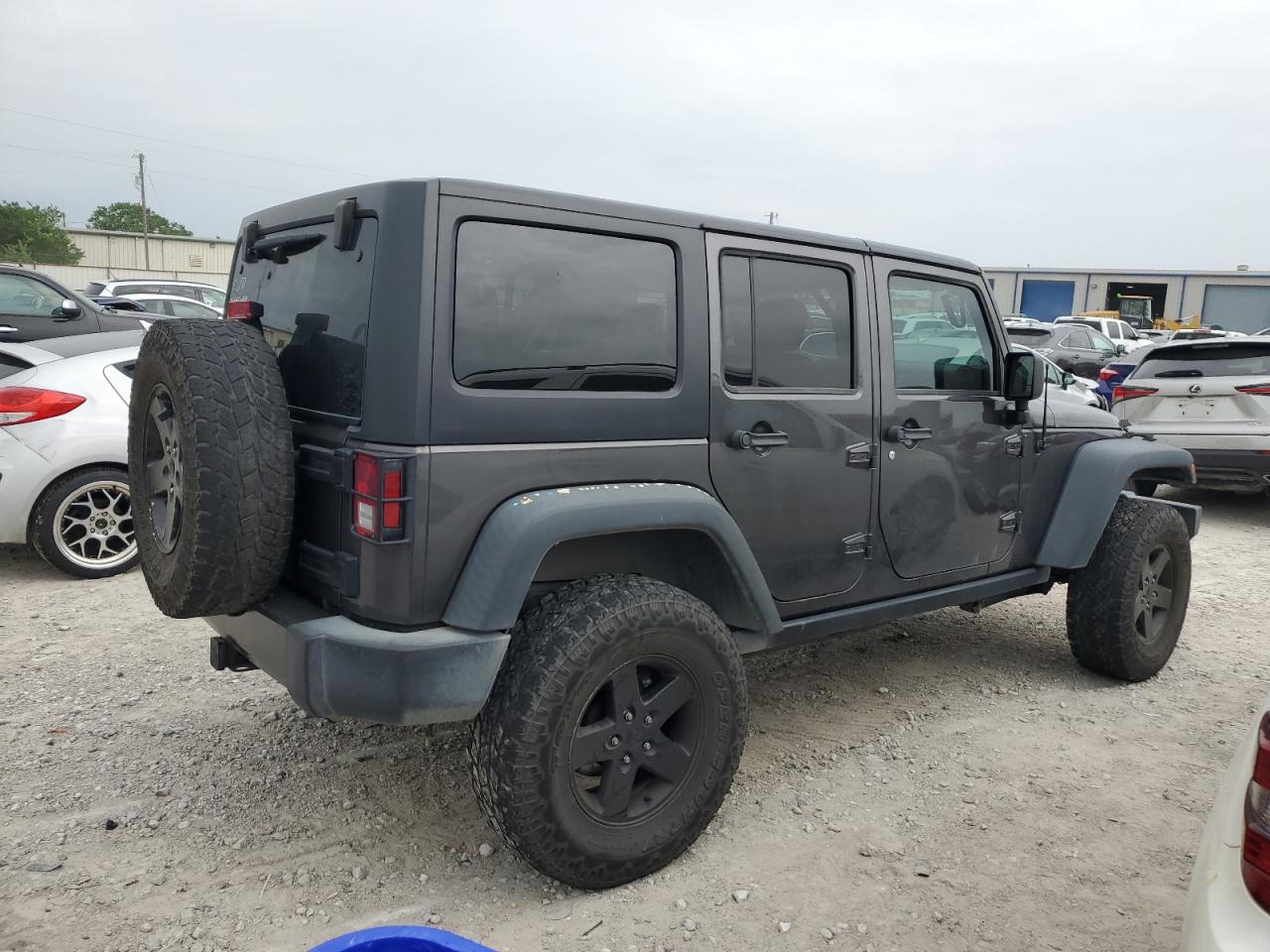 Photo 2 VIN: 1C4BJWDG1HL695731 - JEEP WRANGLER 