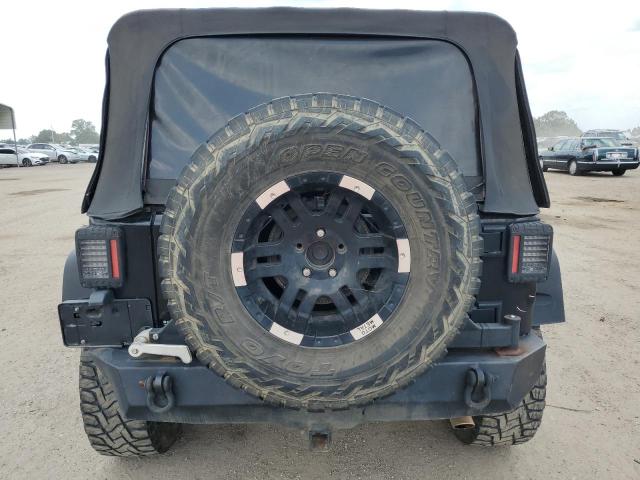 Photo 5 VIN: 1C4BJWDG2CL110146 - JEEP WRANGLER U 