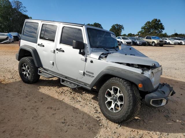 Photo 3 VIN: 1C4BJWDG2CL184604 - JEEP WRANGLER U 