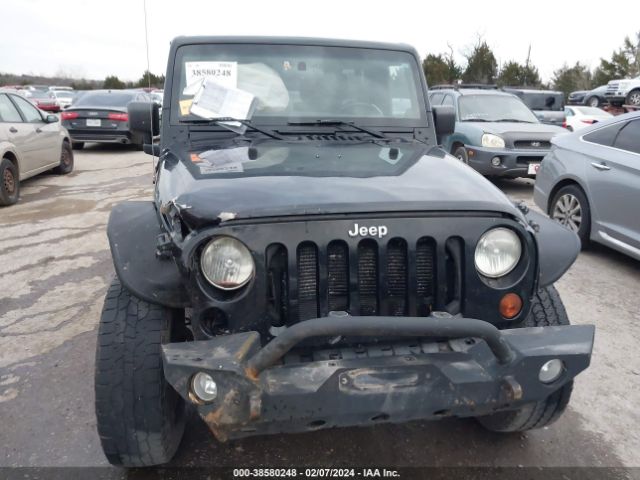 Photo 5 VIN: 1C4BJWDG2CL201109 - JEEP WRANGLER UNLIMITED 