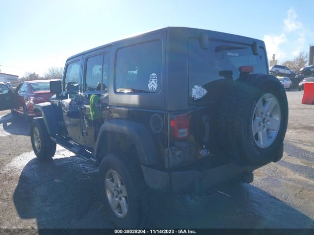 Photo 2 VIN: 1C4BJWDG2CL222123 - JEEP WRANGLER UNLIMITED 