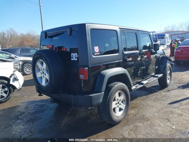 Photo 3 VIN: 1C4BJWDG2CL222123 - JEEP WRANGLER UNLIMITED 