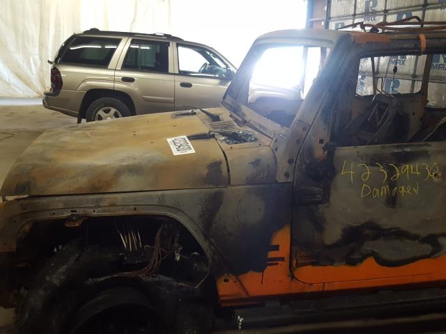 Photo 9 VIN: 1C4BJWDG2CL236894 - JEEP WRANGLER U 