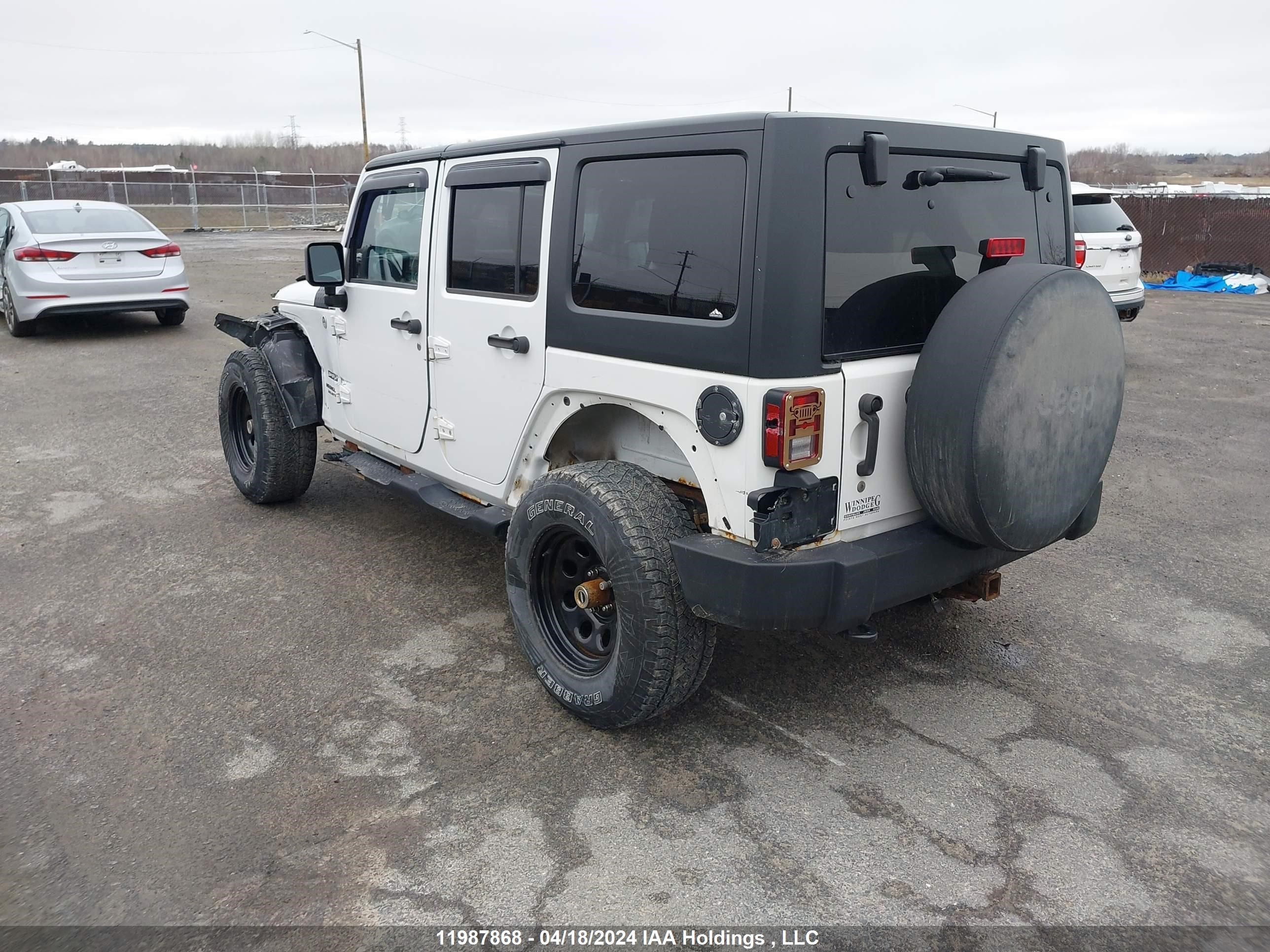 Photo 2 VIN: 1C4BJWDG2CL249287 - JEEP WRANGLER 