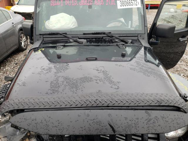 Photo 6 VIN: 1C4BJWDG2DL502318 - JEEP WRANGLER U 