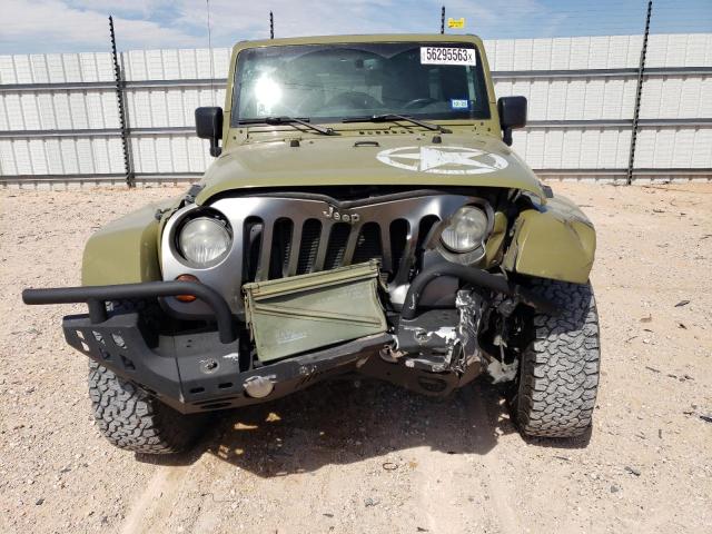 Photo 4 VIN: 1C4BJWDG2DL613368 - JEEP WRANGLER U 