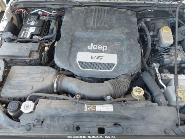 Photo 9 VIN: 1C4BJWDG2FL580598 - JEEP WRANGLER 