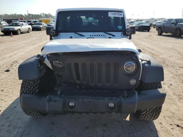 Photo 4 VIN: 1C4BJWDG2FL628679 - JEEP WRANGLER U 