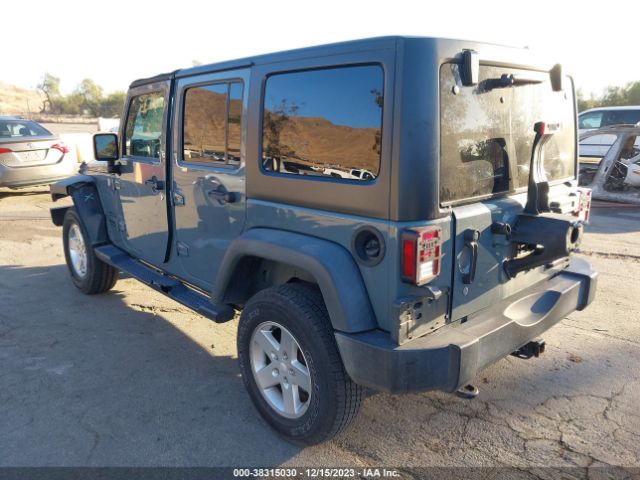 Photo 2 VIN: 1C4BJWDG2FL773639 - JEEP WRANGLER UNLIMITED 