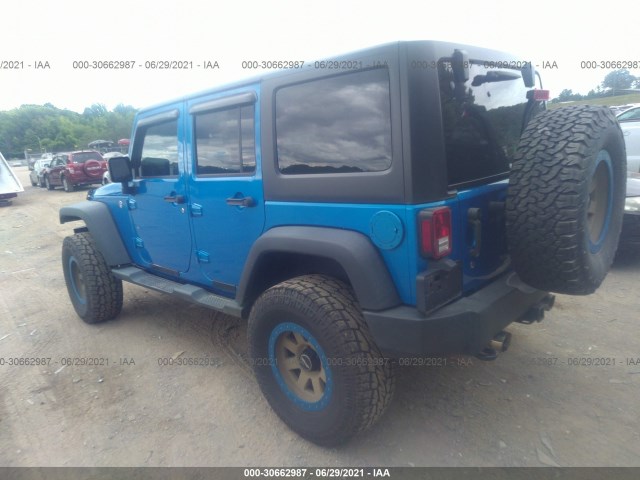 Photo 2 VIN: 1C4BJWDG2GL106880 - JEEP WRANGLER UNLIMITED 