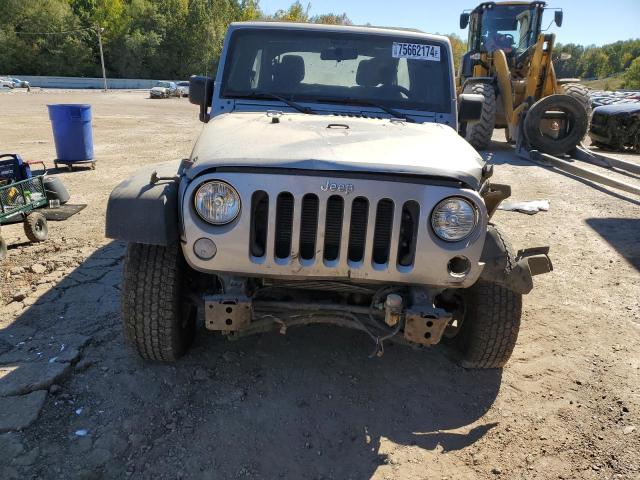 Photo 4 VIN: 1C4BJWDG2HL500493 - JEEP WRANGLER U 